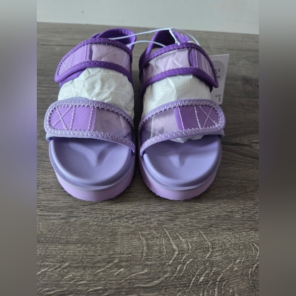 Girls Purple Sandals Size 1 NWT - Picture 1 of 5